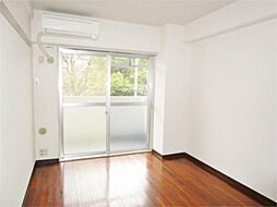 ビクトリーパレス 303 3階1Kのリビング/ダイニング