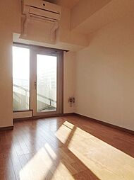 グリフィン横浜・ウェスタ 5階ワンルームのリビング/ダイニング