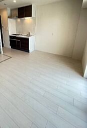 コンフォート若木 4階1LDKのリビング/ダイニング