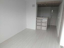 Dフラット東平山 B棟 3階1LDKのリビング/ダイニング