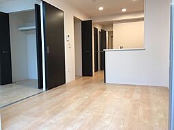 パルテノス 202 2階2LDKのリビング/ダイニング