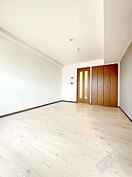 ブルーコート 2階1Kのリビング/ダイニング