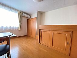 レオパレスｙａｎａｇｉIII 1階1Kのリビング/ダイニング