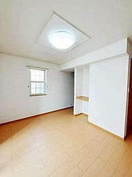 ル・モンヴェール 1階ワンルームのリビング/ダイニング