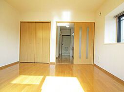 エクセレントＦII 105 1階1DKのリビング/ダイニング