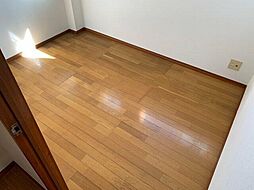 K-FLAT川戸 1階1LDKのリビング/ダイニング