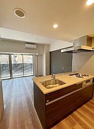 第一辻ビル 7階1SLDKのリビング/ダイニング