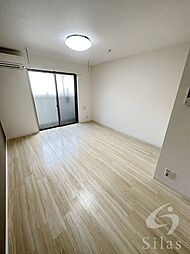 近鉄南大阪線 針中野駅 徒歩10分の賃貸アパート 3階1Kのリビング/ダイニング