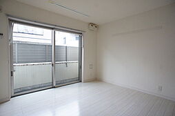 チプレッソ 102 1階1Kのリビング/ダイニング