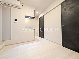 LUMEED赤羽NORTH 5階1Kのリビング/ダイニング