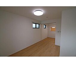 ｇｒａｓｓ　ｃｏｕｒｔ 201 1階1DKのリビング/ダイニング