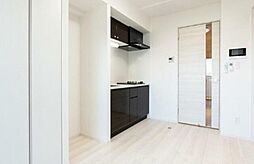 コンフォリア・リヴ北新宿 2階1DKのリビング/ダイニング