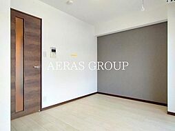 ＧＥＮＯＶＩＡ南行徳ｓｋｙｇａｒｄｅｎ 4階1Kのリビング/ダイニング