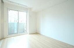 メゾン アムール 1階2LDKのリビング/ダイニング