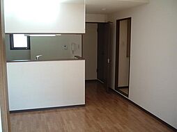 エルフハイツ 2階1LDKのリビング/ダイニング