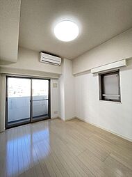 スカイコートルーベンス中目黒 5階1Kのリビング/ダイニング