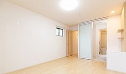 キーファー・リーフ 1階1Kのリビング/ダイニング