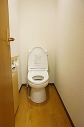 [トイレ] 別号室の写真です。
