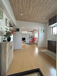 新狭山ハウスKM 1階1LDKのリビング/ダイニング