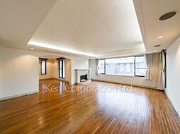 グラン・ミュゼ小日向 2階4LDKのリビング/ダイニング