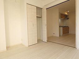 リブリ・レジデンス三ノ輪 2階1LDKのリビング/ダイニング