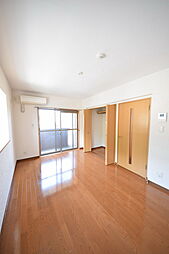 サンフィール8 0302 3階1Kのリビング/ダイニング