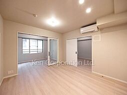 ミリアレジデンス乃木坂 2階2LDKのリビング/ダイニング