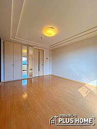 ジュニパー弘西 1階1Kのリビング/ダイニング