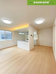 D-Luce納定 2階2LDKのリビング/ダイニング