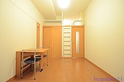 レオパレスサニープレイス清瀬 1階1Kのリビング/ダイニング