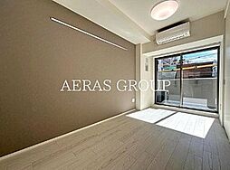 ブリリアイスト上野稲荷町 8階2LDKのリビング/ダイニング