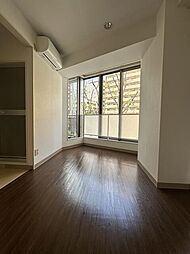 ロイヤルガーデンII 3階ワンルームのリビング/ダイニング