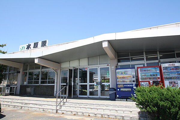 画像14:水原駅(JR 羽越本線) 1050m