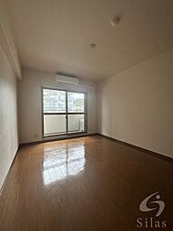 アート衣笠 6階1Kのリビング/ダイニング