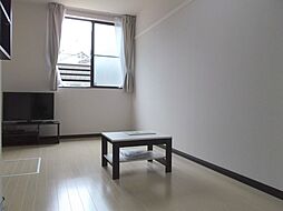 レオネクストクラージュ 2階1Kのリビング/ダイニング