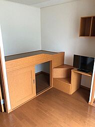 レオパレスクレスト 1階1Kのリビング/ダイニング