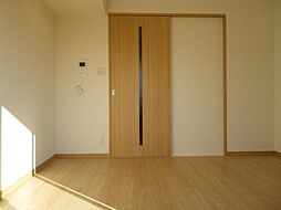 ルーブル池袋 5階1Kのリビング/ダイニング