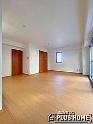 JR紀勢本線 宮前駅 徒歩3分の賃貸マンション 1階2LDKのリビング/ダイニング