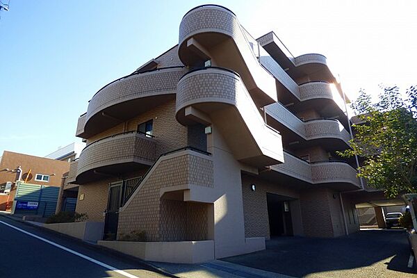 ア バンクレ ルソシア 田奈駅 横浜市青葉区田奈町 の賃貸 賃貸マンション アパート マンション 賃貸スモッカ 対象者全員に家賃1か月分キャッシュバック