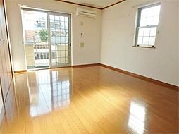 ヴィラ　ジャスティス1 102 1階ワンルームのリビング/ダイニング