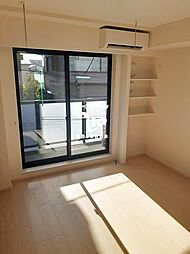 京急本線 大森町駅 徒歩12分の賃貸マンション 2階1Kのリビング/ダイニング