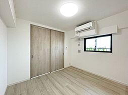 S-RESIDENCE北綾瀬awesome 7階1LDKのリビング/ダイニング