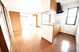 カーサベルデＡ 1階2LDKのリビング/ダイニング