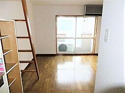 スカイコーポラス 203 2階ワンルームのリビング/ダイニング