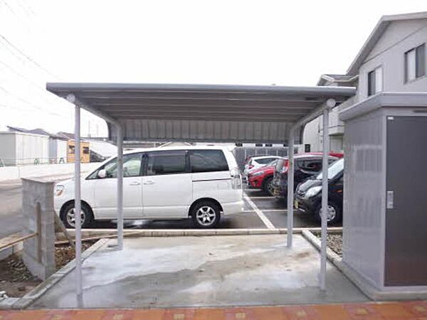 apartment 岩手県紫波郡矢巾町大字南矢幅第６地割577
南矢幅の賃貸情報を見る
物件地図