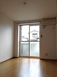 スクエアハウスIII 1階2DKのリビング/ダイニング