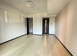 ジェノヴィア大島駅スカイガーデン 9階1Kのリビング/ダイニング