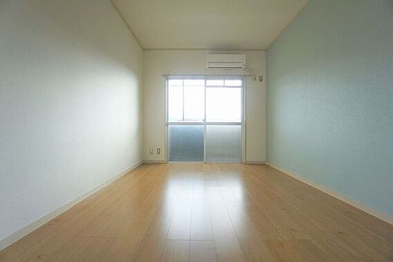 フリューゲル野芥_内装_0