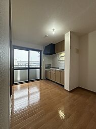 南海線 石津川駅 徒歩9分の賃貸アパート 3階2DKのリビング/ダイニング