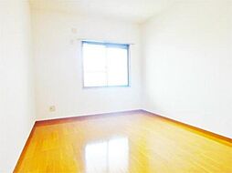 グランディール（原宿4） 106 1階3LDKのリビング/ダイニング